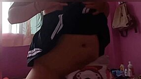 Bailando Mi Musica Favorita Tocandome Vagina