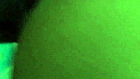 A ella le gusta m�s conmigo.