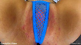 أرييل أندروز تحكم في إغراء الملابس الداخلية بإغلاق الإغلاق على الملابس الداخلية