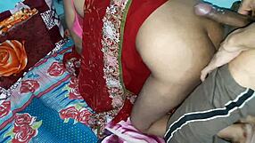 Hei, uită-te cum o fut pe noua mea soție indiană în toate stilurile!