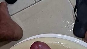 meu banheiro tá todo melado