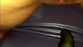 Un pepinazo en su delicioso culito!