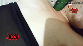 Getting down with the neighbor while hubby’s away, sneaky oral fun