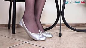Leggy Brunette Pantyhose Shoeplay