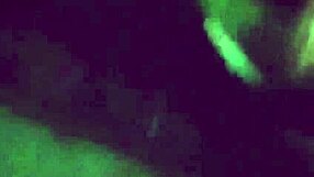 vêtements sexy on a skinny black beauty with cute skirt and stunning legs