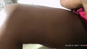 milf getting her wet pussy fucked