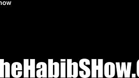 Dominican thick booty babe sucks dick expertly