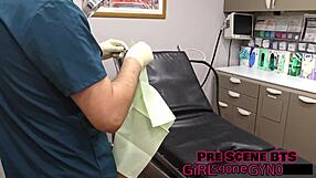 Tyler Lynns Zahnarzt-Untersuchung wird zu einem Mundvoll Sperma!