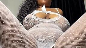 watch freakyqueennxx ride dildo cowgirl with bouncing boobs?