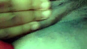 Blackvelvet gets caught masturbating her pussy 😏