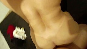 latina amadora cavalgando com grandes seios naturais morena gostosa e ninfomaníaca viciada em pau vídeo caseiro big tits ass cowgirl brunette pov roommate brazilian riding amateurs tits