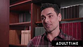 Slutty tínedžerka Heather Honey gangbanged v knižnici