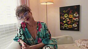 storytime pt 1 with the housewife