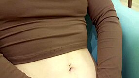 Teen Babe Teases Sugar Daddy with Sexy Poses Post-Workout