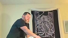 Amateur homemade ebony bent over in doggystyle, receiving creampie during holiday escapade weekend.