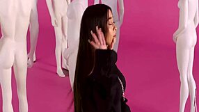 paloma mami sings about not talking behind her back.