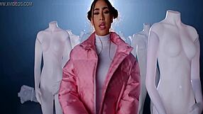 paloma mami sings about not talking behind her back.