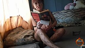 klaudiaambergirl's story of a sexy cat