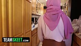 hey shy hijab girl, wanna know this weird american trick?