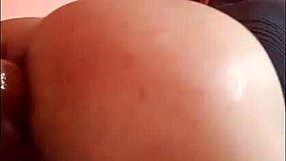 Amateur spreads tight hole for cowgirl fucking