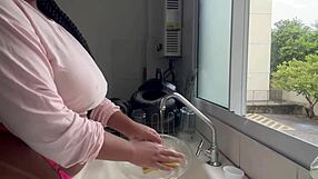 Bbw Rabuda Gostosa Me Chamou Para Ajudar Ela Não Resisti E Deixei Ela Bem Arrobazinha