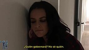 邻居利用淋浴故障操拉丁熟女