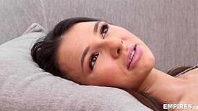 Cute Teen 18+ Liz Jordan Makes Bond