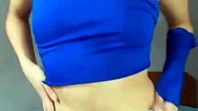 Bonneyuwu - Puta se masturba con dildo