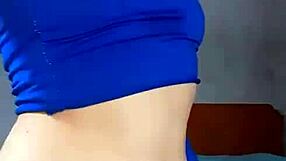 Bonneyuwu - Puta se masturba con dildo