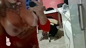 Dedicated to new viewers, watch this sexy redhead with big ass and tattoos 😘