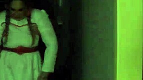 Boneca Misteriosa No Halloween