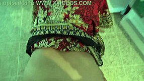 Putain, la belle-mère pakistanaise stupéfaite quand le beau-fils jouit profond dans sa chatte serrée !