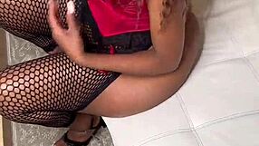 Nyaboke, are you teasing us with that bubble butt again?