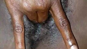 i love playing with my hairy pussy