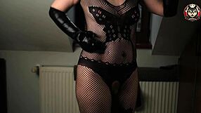 Hot Milf in Fishnets Shows Off Hairy Curves!