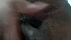 Gozada no chuveiro com amateurs