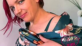 Margot, pulpeuse French milf, craves wild threesome action with amateurs