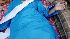 desi pakistani schoolgirl gets banged by old man