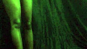 Naked Photo Shoot With Curvy Babe?