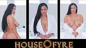 Massage client Ashlyn Peaks lets me bang her huge titties