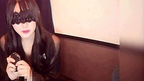 人妖ladyboy性感面具中自慰直播