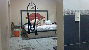 Mexicana culona puta viene a mamar y cojer con intensidad