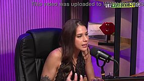 Rafa is hot as the queen of virtual experiences