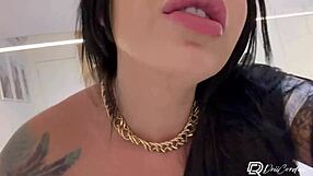 grapei um video me masturbando gostoso e mandei para o meu patrão assistir