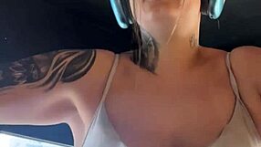 treinando academia de biquíni fio dental de frente de um hotel em copacabana rj e um hóspede estava me filmando e batendo punheta vendo meu rabo com o biquíni rasgado no meu cu que tesão que deu