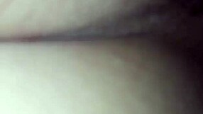 I observe the chich vo voyeur scene.