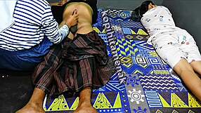 Моя младшая сестренка присоединилась, чтобы насладиться членом моего мужа... не ожидал!