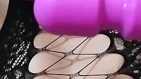 can you resist watching this latina wife masturbate in cancun?