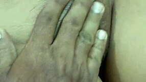 I fucked my south indian wife in saree for creampie