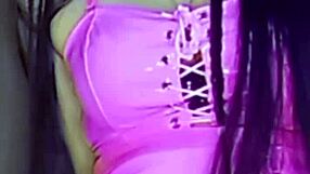 i watch 18 year old girl masturbate she's so sexy and exciting